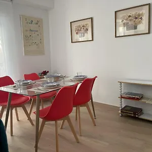  Apartment Precioso Con Patio