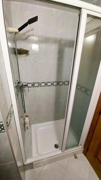 Homestay Spacious Room With Private Key And Wifi Granada