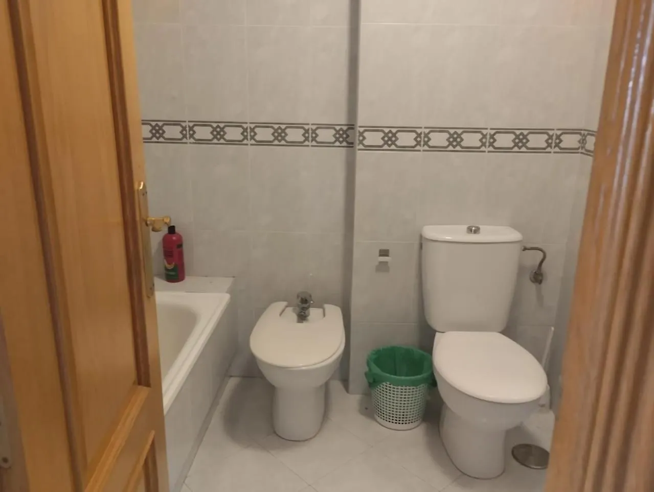 Spacious Room With Private Key And Wifi Granada Spain