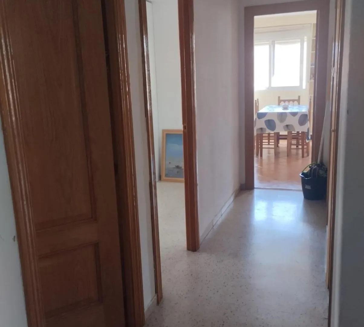 Spacious Room With Private Key And Wifi Granada