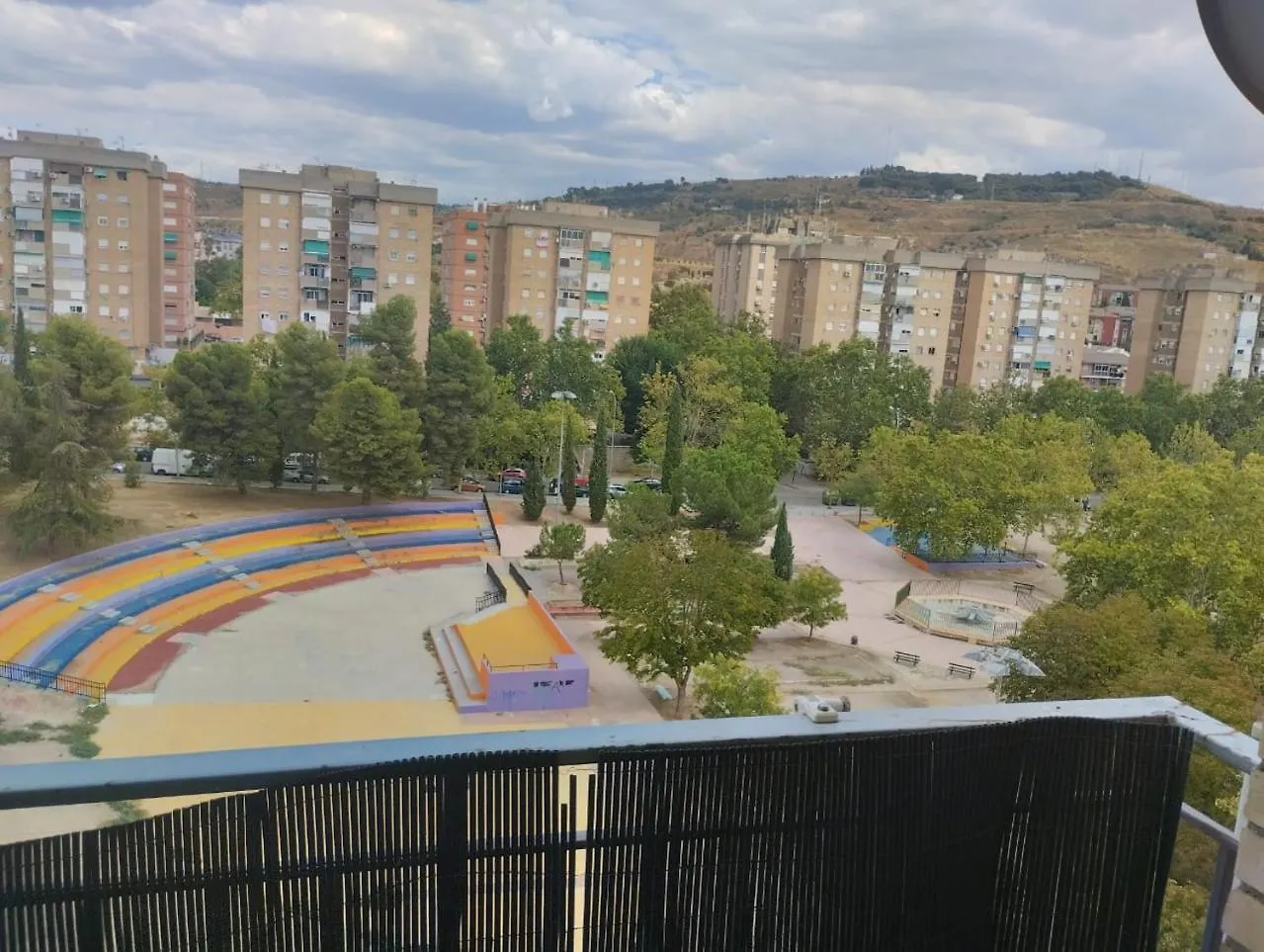 Homestay Spacious Room With Private Key And Wifi Granada